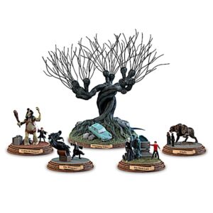 HARRY POTTER Epic Moments Light-Up Sculpture Collection